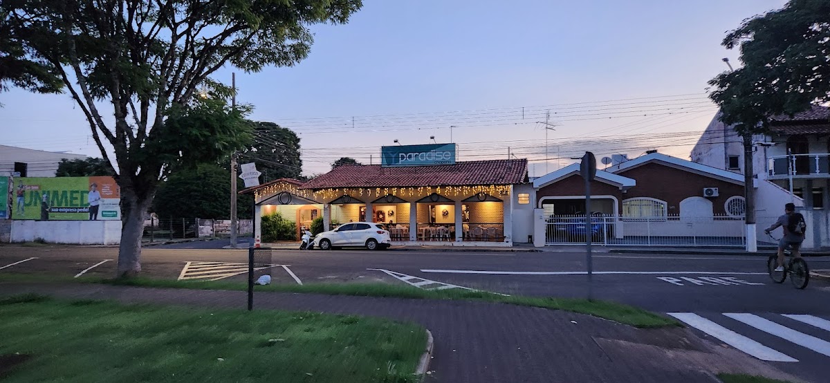 Paradise Choperia E Pizzaria Photos 2